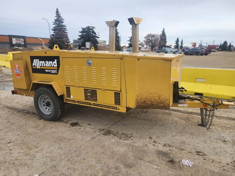 Allmand Maxi heat side view